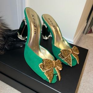 CUSTOM GREEN BLINGY SHOES/MULES